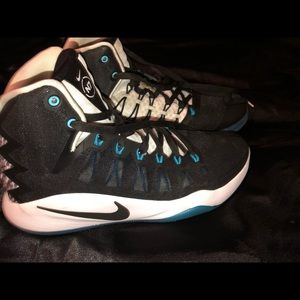 Nike 2016 N7 Hyperdunk Sneakers 🏀